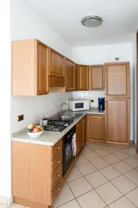 Kuchyňa alebo kuchynka v ubytovaní Apartment Ca' Bottrigo-4 by Interhome + 9 fotografií