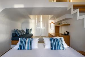 Gallery image of Muses Cycladic Suites in Oia