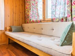 Ένα ή περισσότερα κρεβάτια σε δωμάτιο στο Holiday Home Saniainen 5 by Interhome +17 φωτογραφίες