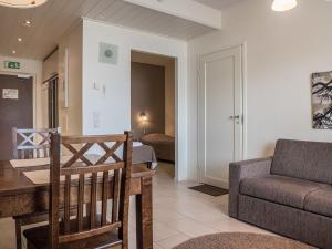 Posezení v ubytování Holiday Home Yllästar 3 as 508 by Interhome