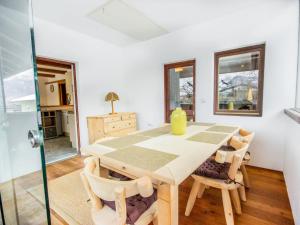 Φωτογραφία από το άλμπουμ του Apartment Zirben Appartement Karin by Interhome στο Ίνσμπρουκ +42 φωτογραφίες