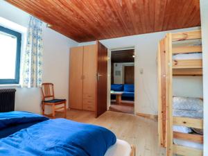 Postel nebo postele na pokoji v ubytování Apartment Fuchsbau-Top 2 by Interhome