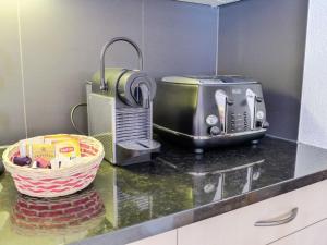 Kuchyň nebo kuchyňský kout v ubytování Apartment Laerchehus Ost by Interhome + 21 fotografií
