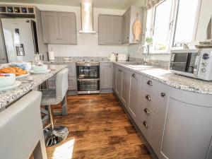 Køkken eller tekøkken på Emblestones