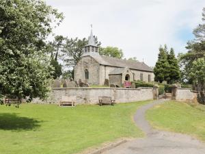 Gallery image of Henhouse Cottage in Gillamoor