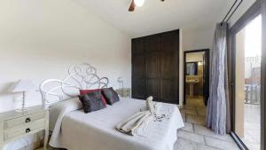 Posteľ alebo postele v izbe v ubytovaní Anju Villas Villas Vistas del Mar