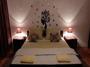 Postel nebo postele na pokoji v ubytování Apartments & Rooms Rendulić