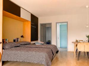 Postel nebo postele na pokoji v ubytování Apartment Residenza Lido Appartment 601 by Interhome + 26 fotografií