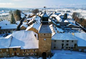 Hôtel Les Remparts v zimě