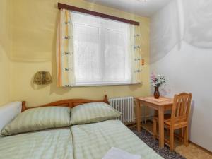 Postel nebo postele na pokoji v ubytování Holiday Home Desná v Jizerských horách by Interhome