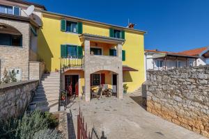 Fotografie z fotogalerie ubytování Apartments Grgeta Funtana v destinaci Funtana
