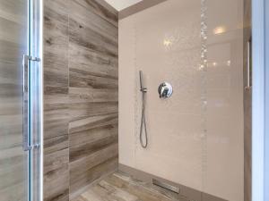 Ein Badezimmer in der Unterkunft Holiday Home Villa Amaii by Interhome