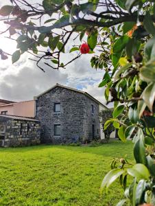 The building in which the holiday home is located