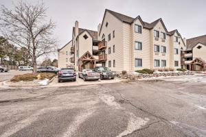 Gallery image of Charming Greenwood Village Condo with Patio! in Greenwood Village