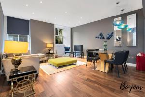 Spectacular West End 2BR-1BA, near Haymarket - Private Entrance & Courtyard by Bonjour Residences Edinburgh