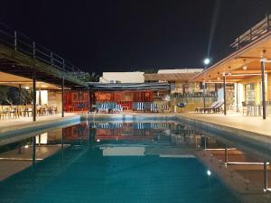 Bazén v ubytování Darna Divers Village nebo v jeho okolí