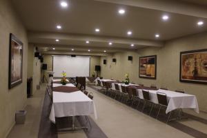 Konferenční prostory v ubytování Layfer Express, Córdoba, Ver