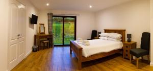 Postel nebo postele na pokoji v ubytování Moness Resort + 37 fotografií
