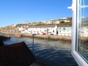 Gallery image of Quayside Cottage in Portreath