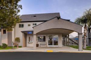 Motel 6-Buttonwillow, CA Central