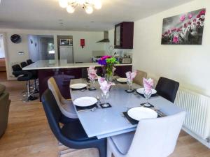 Dunsdale Lodge