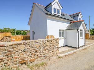 Gallery image of Grove Cottage in Saint Ishmaels