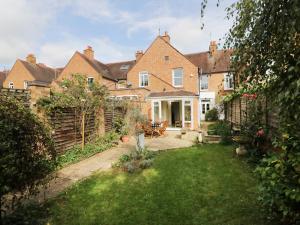 Gallery image of 5 Albany Road in Stratford-upon-Avon
