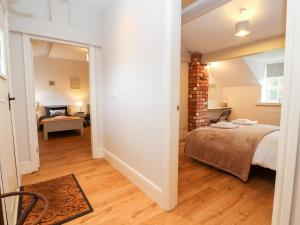 Gallery image of Commonwood Cottage in Wrexham