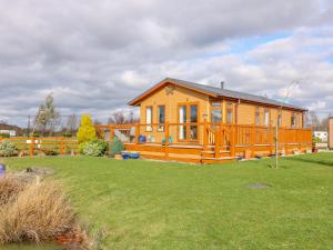 Gallery image of Lake View Lodge in Grantham