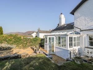 Gallery image of Rose Cottage in Ulverston