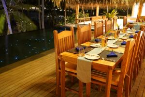 Reštaurácia alebo iné gastronomické zariadenie v ubytovaní Island Luxury Boutique Hotel - Fulhadhoo