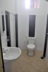 Bagno di Dinimuthu Rest Inn