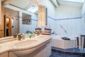 Koupelna v ubytování Luxuriöses Penthouse-appartement