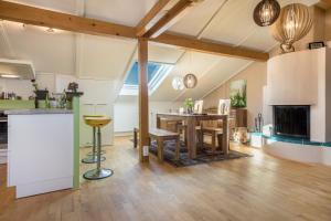 Kuchyň nebo kuchyňský kout v ubytování Luxuriöses Penthouse-appartement