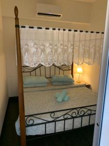 Ένα ή περισσότερα κρεβάτια σε δωμάτιο στο Paul 2 bedroom apartment at 28 Boulavard +17 φωτογραφίες