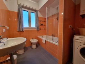 Kúpeľňa v ubytovaní Berlam 18 + 36 fotografií