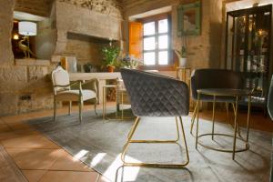 Posedenie v ubytovaní Hostal Pension Artilleiro