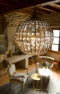 Posedenie v ubytovaní Hostal Pension Artilleiro