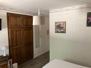 Postel nebo postele na pokoji v ubytování Hotel D'Albion
