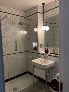 Ένα μπάνιο στο Haddington House +37 φωτογραφίες