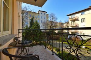 Balkón alebo terasa v ubytovaní Victus Apartamenty, Apartament Family&Friends