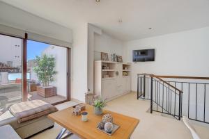 TV a/nebo společenská místnost v ubytování Elita House