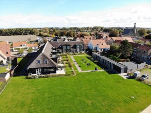 Budova, kde se prázdninový dům nachází