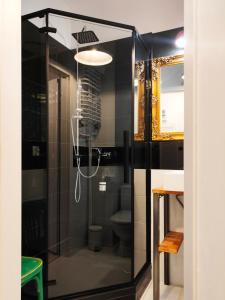 Phòng tắm tại STUDIO KLIMAT PRAGA
