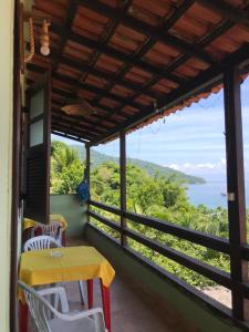Foto da galeria de Pousada Encanto da Ilha em Praia de Araçatiba mais 4 fotos