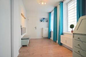 Fotografie z fotogalerie ubytování Ferienwohnung Kajüte am Borbyer Kurpark von Eckernförde v destinaci Eckernförde