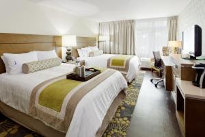 Postel nebo postele na pokoji v ubytování Hotel Indigo East End by IHG + 18 fotografií