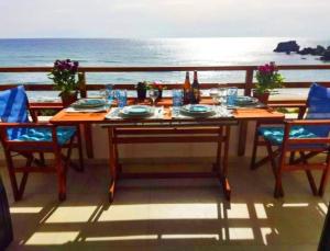 Gallery image of Waves Apartments Harmony Glyfada Corfu in Glyfada