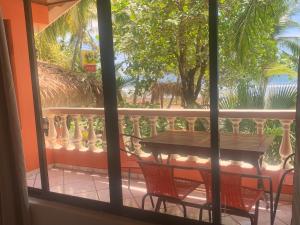 Балкон или терраса в Beach Front Bahia