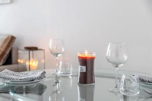 SUITE 3 BOCCONI NAVIGLi italokat is kínál
